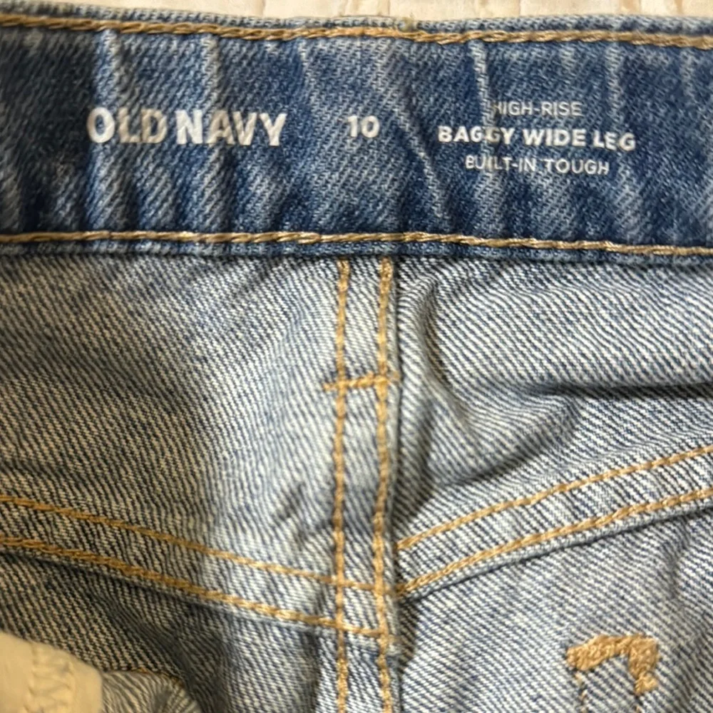 Old Navy Girl’s High Rise Baggy Wide Leg Blue Distressed Jeans